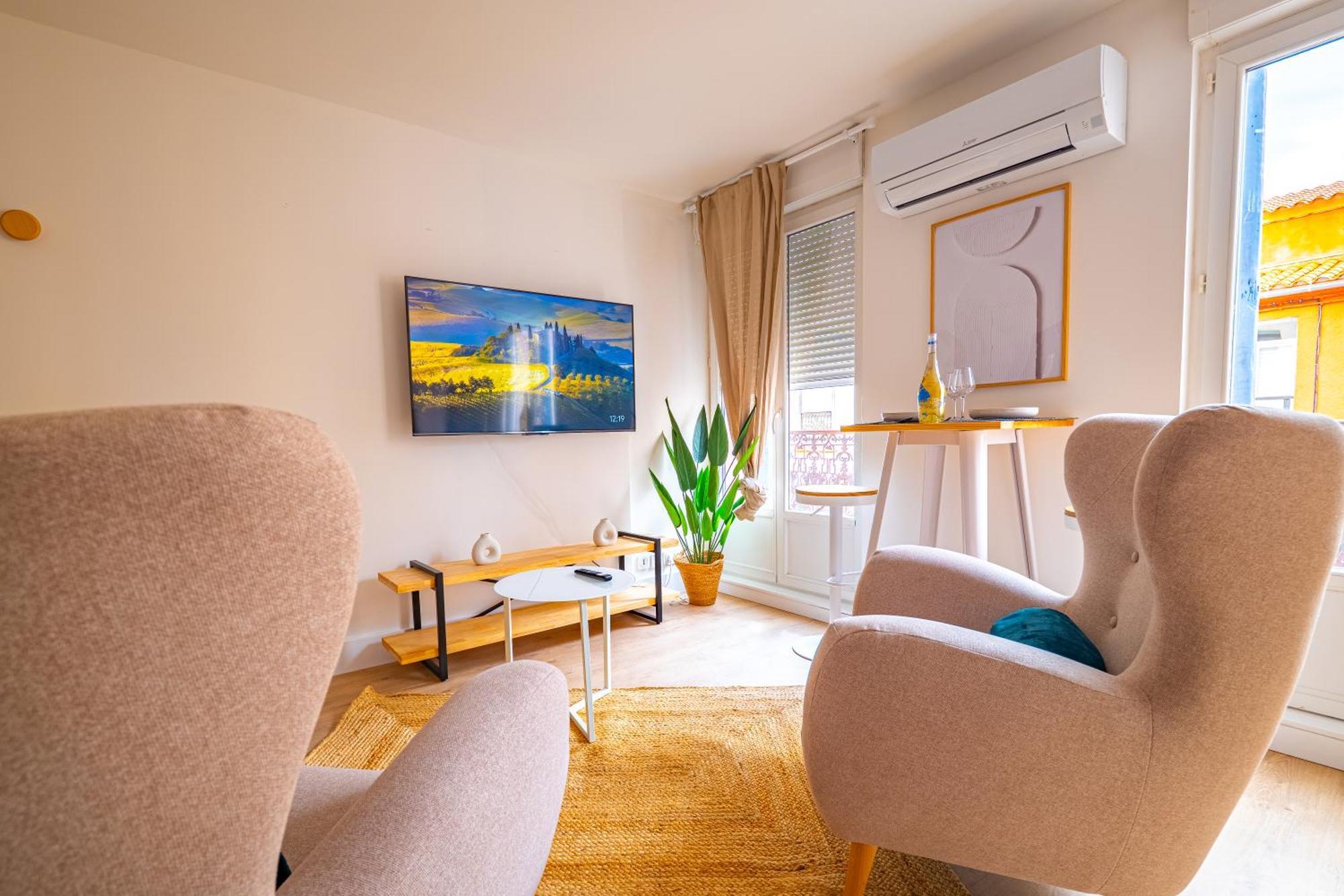 Les Suites Du Palais Des Expositions Perpignan Bagian luar foto
